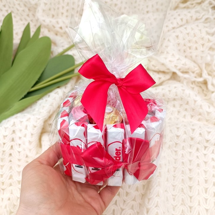 Saldumynų širdelė Kinder 5