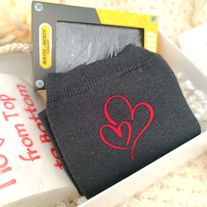 Dovanų rinkinys "JO reikalingiausi" 4