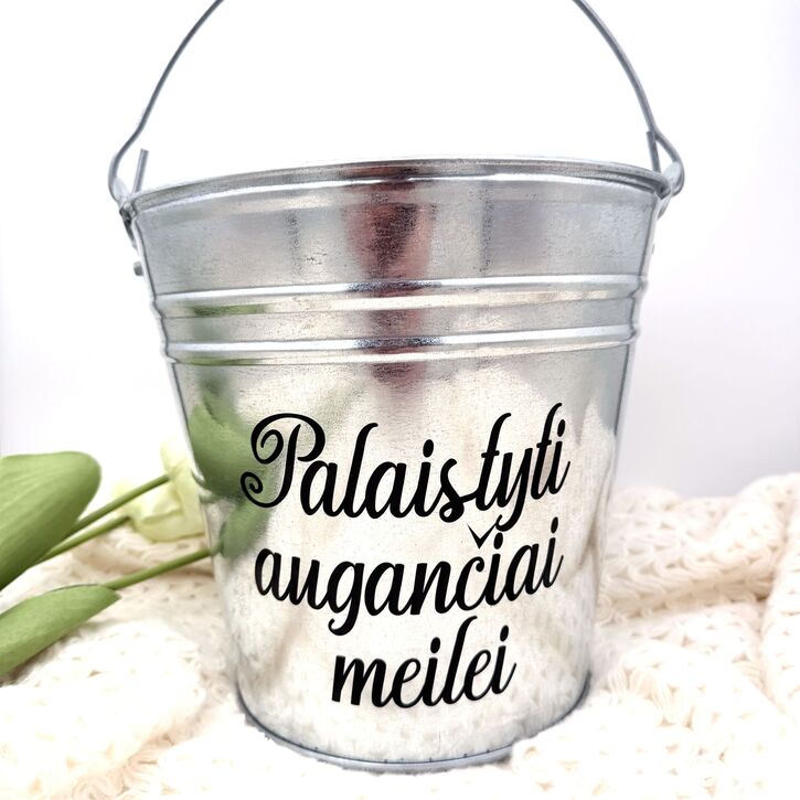 Kibiras su spauda "Skardinių vestuvių proga" 3