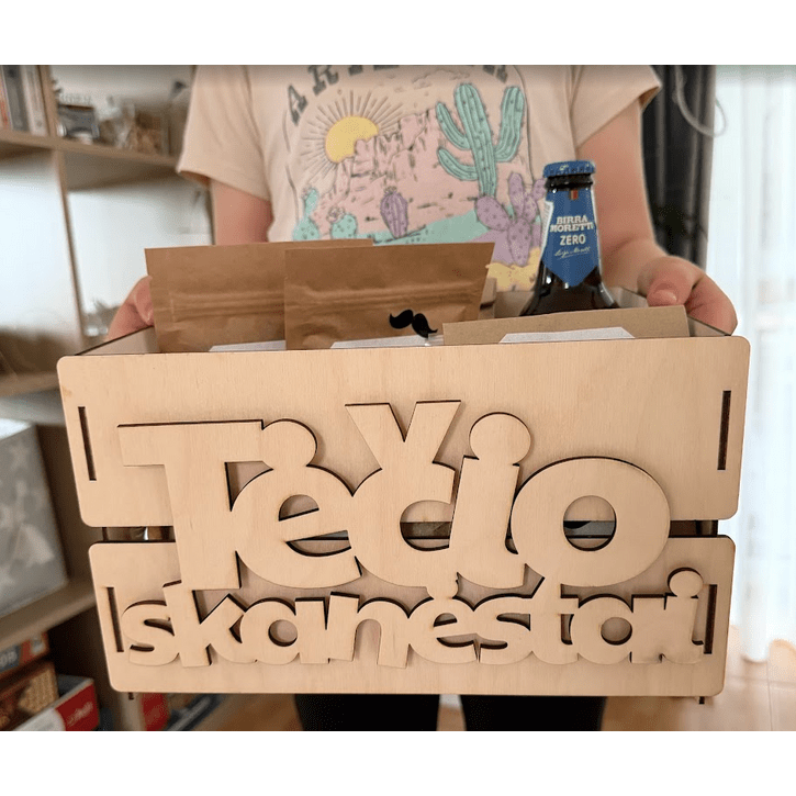 Medinė dėžė "Tėčio skanėstai" 7