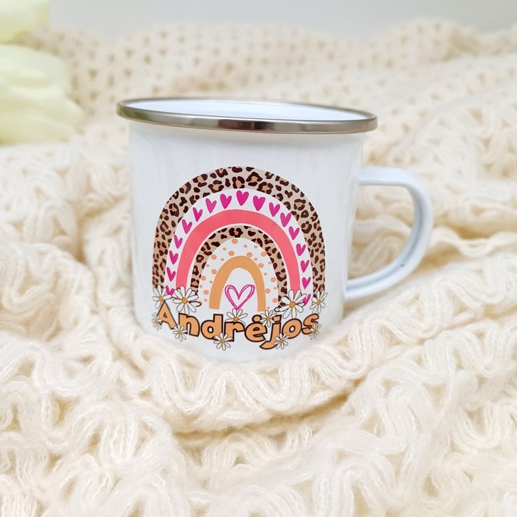Metalinis retro puodelis "Vaivorykštė" su vardu