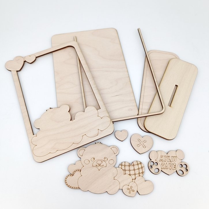 Medinis nuotraukos rėmelis su meškučiu kūrybai