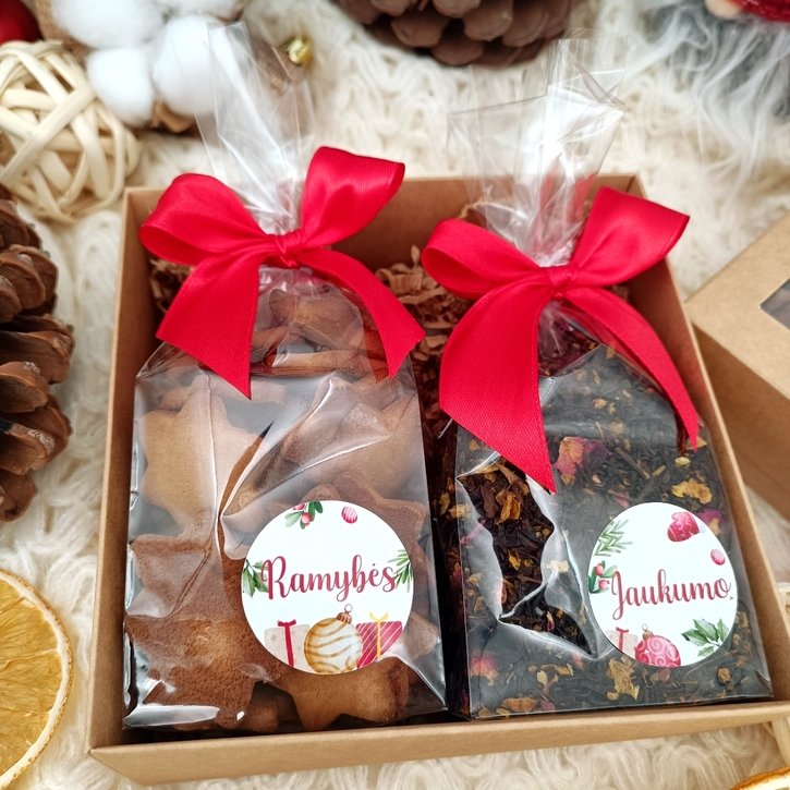Kalėdinis dovanų rinkinys "Arbata ir sausainiai" 1