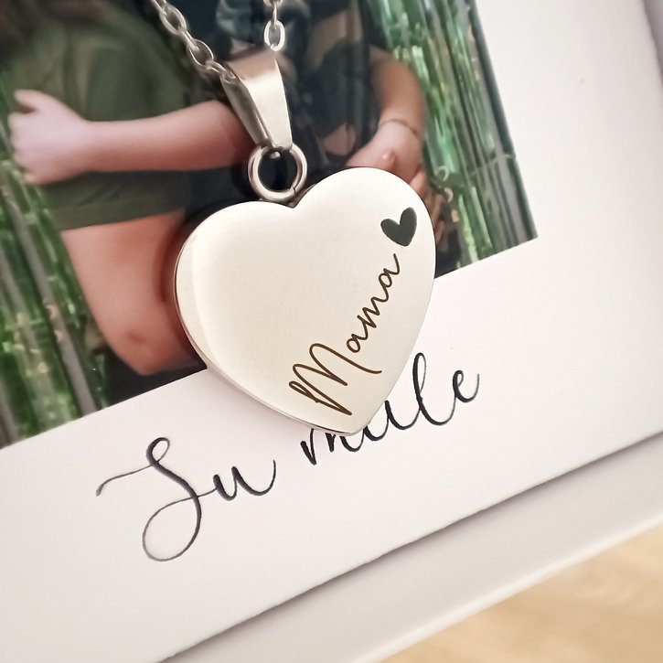 Kaklo papuošalas dovanų dėžutėje su nuotrauka ir sveikinimu "Mama" 7