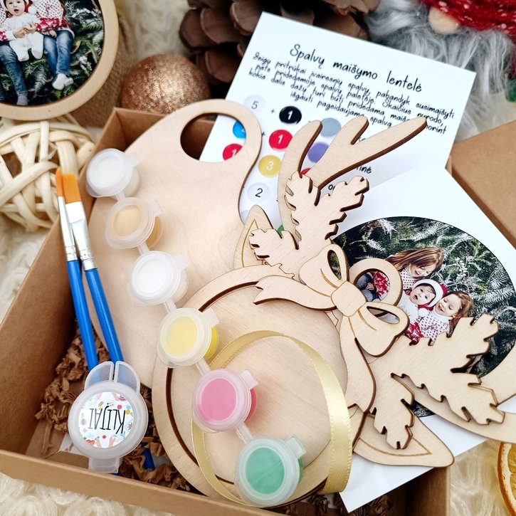 Kūrybinis rinkinys „Sukurk kalėdinį eglės žaisliuką“ su nuotrauka 1