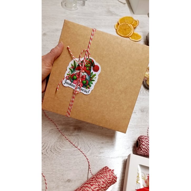 Kalėdinis skanumynų rinkinys vaikams 6