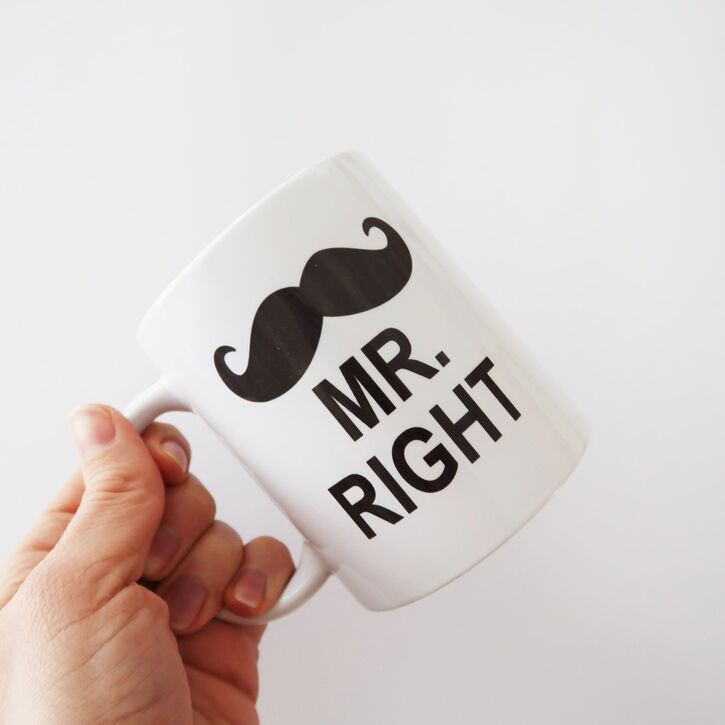 Puodelis "Mr. Right" su ūsais